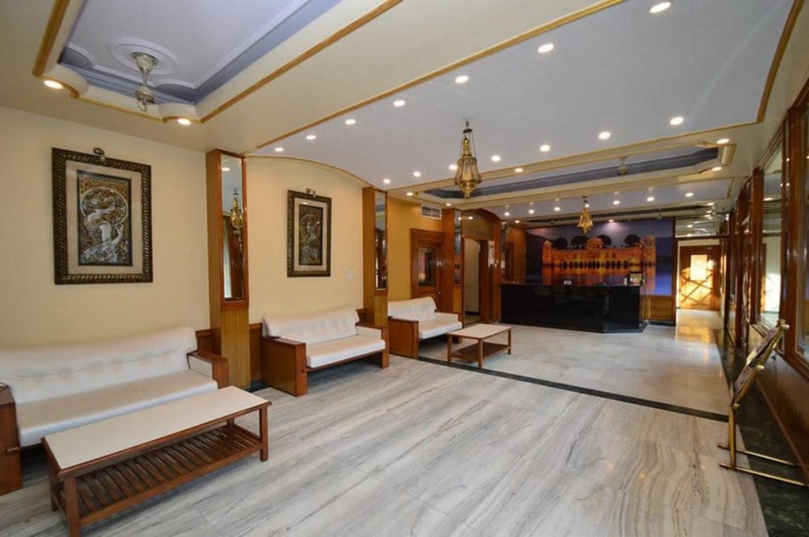 Hotel Vijay Niwas ชัยปุระ ภายนอก รูปภาพ